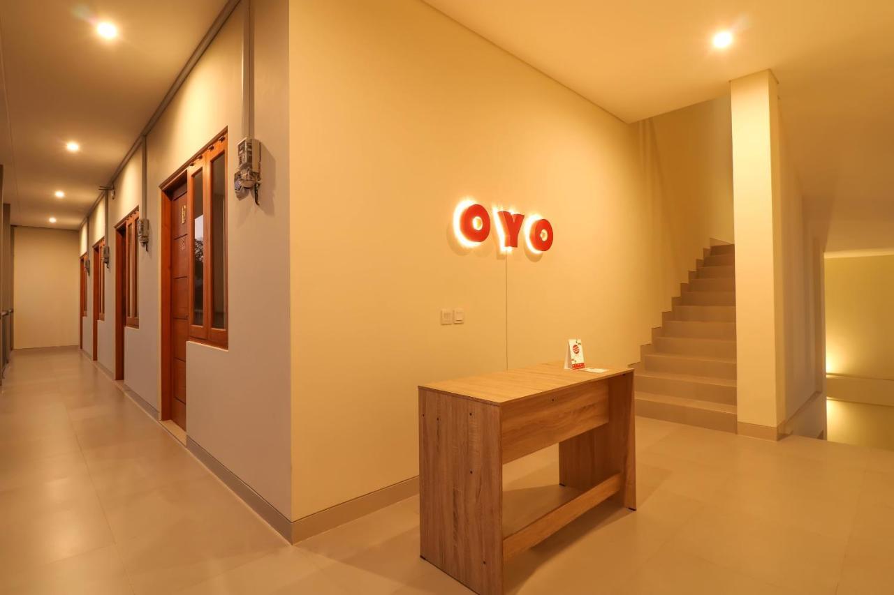 Oyo 1200 Kencana Residence 짐바란 외부 사진