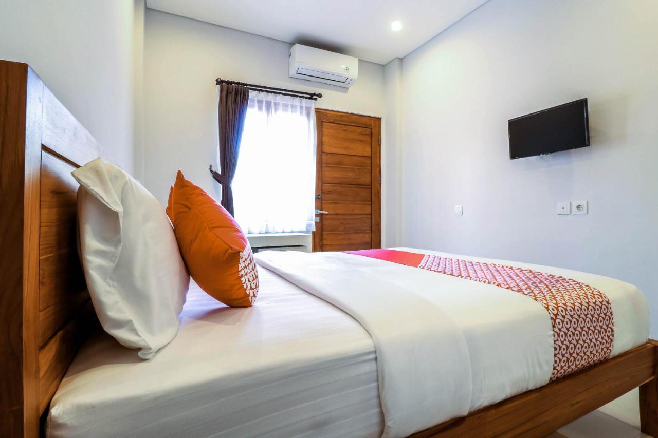 Oyo 1200 Kencana Residence 짐바란 외부 사진